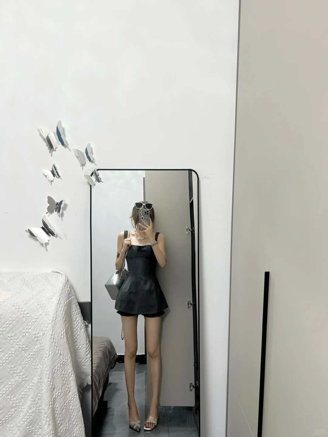 十万火急姐妹们！留尖头还是方头？？？