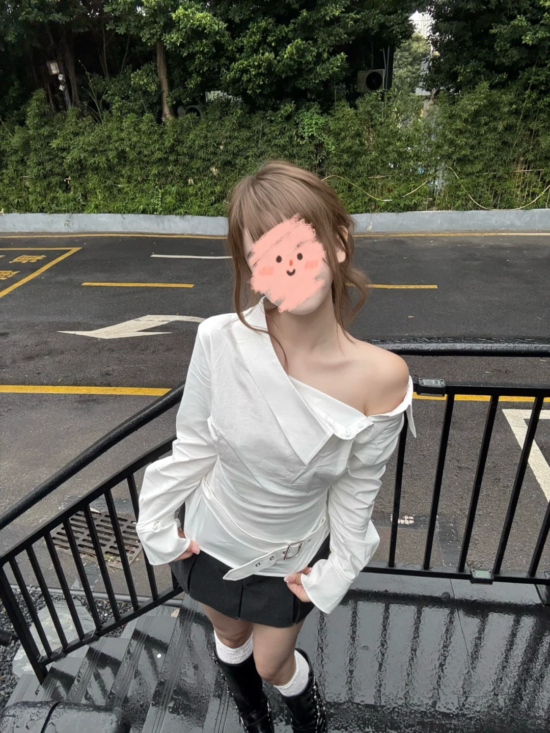viapitti同款高定露肩褶皱辣妹衬衫 太韩了