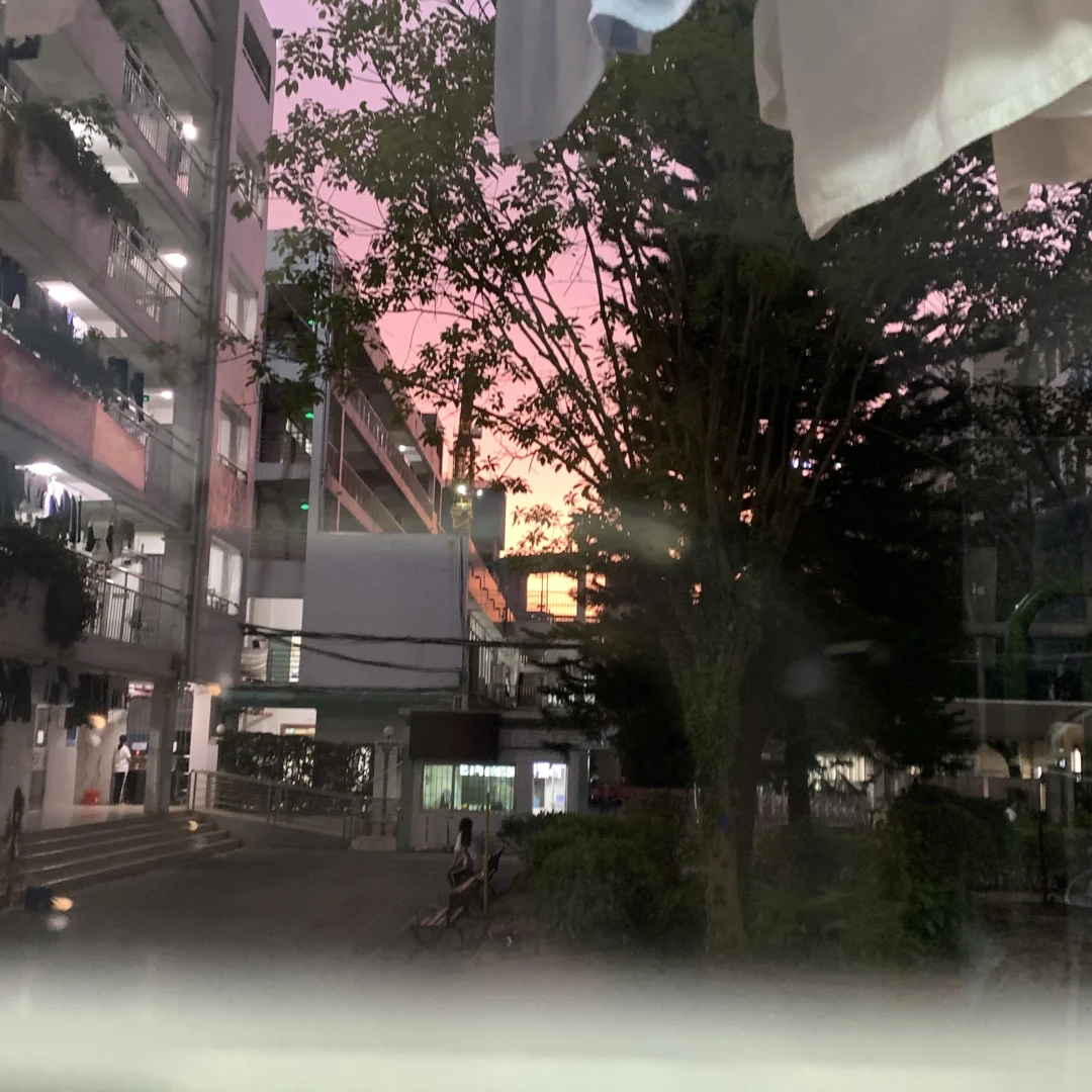 好想上学🎒