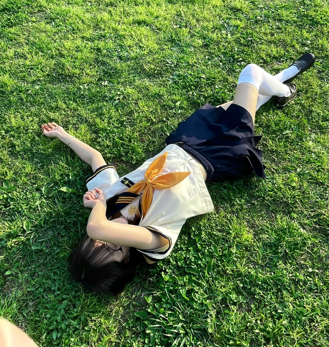 春日JK草坪拍照全攻略