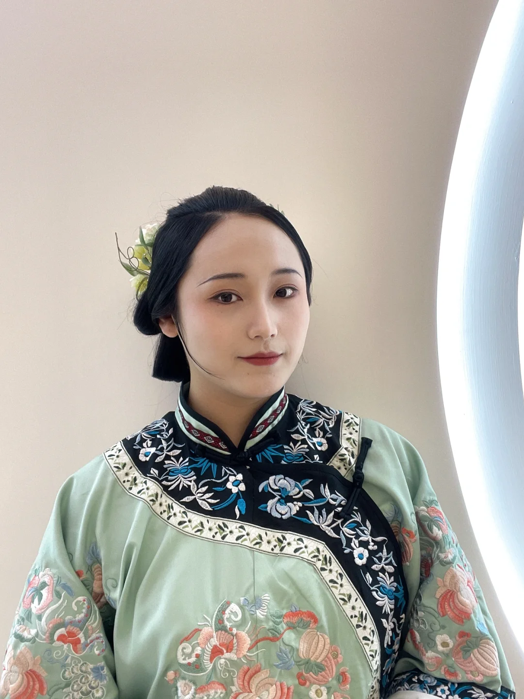 揭秘清汉女妆造，尽显古典风华绝代
