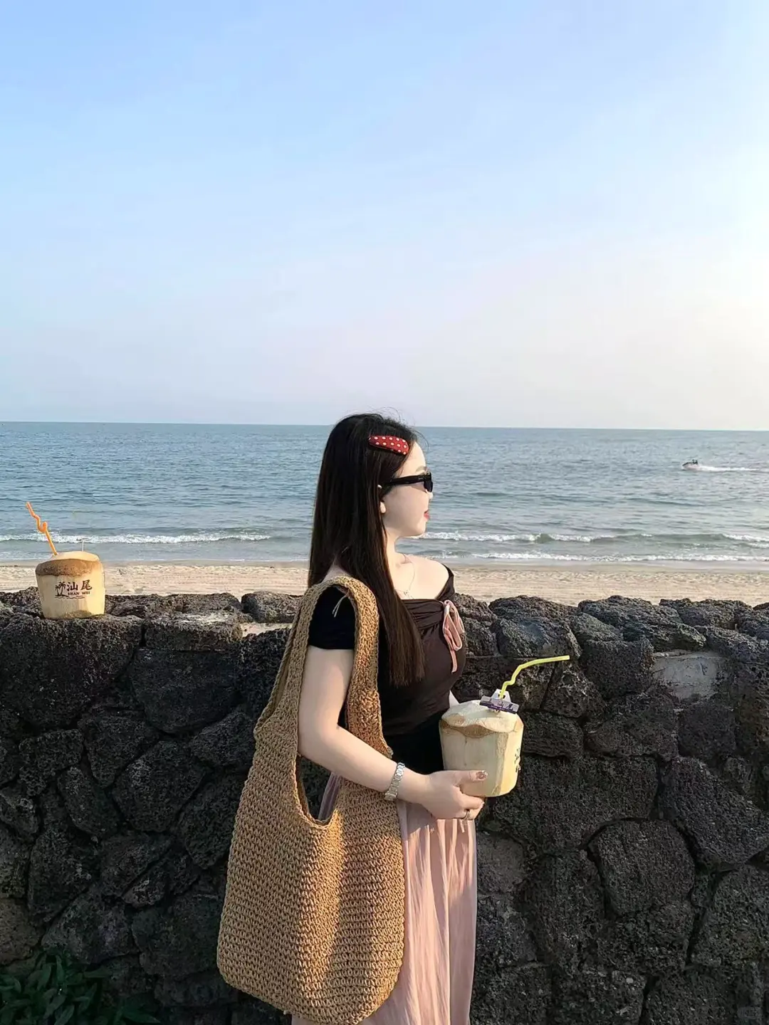 能get氛围的海边穿搭来了！🌴