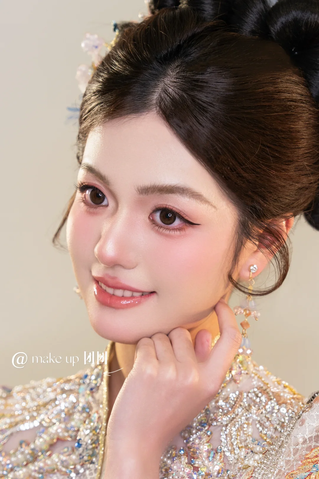 天津女模接婚样互勉啦～