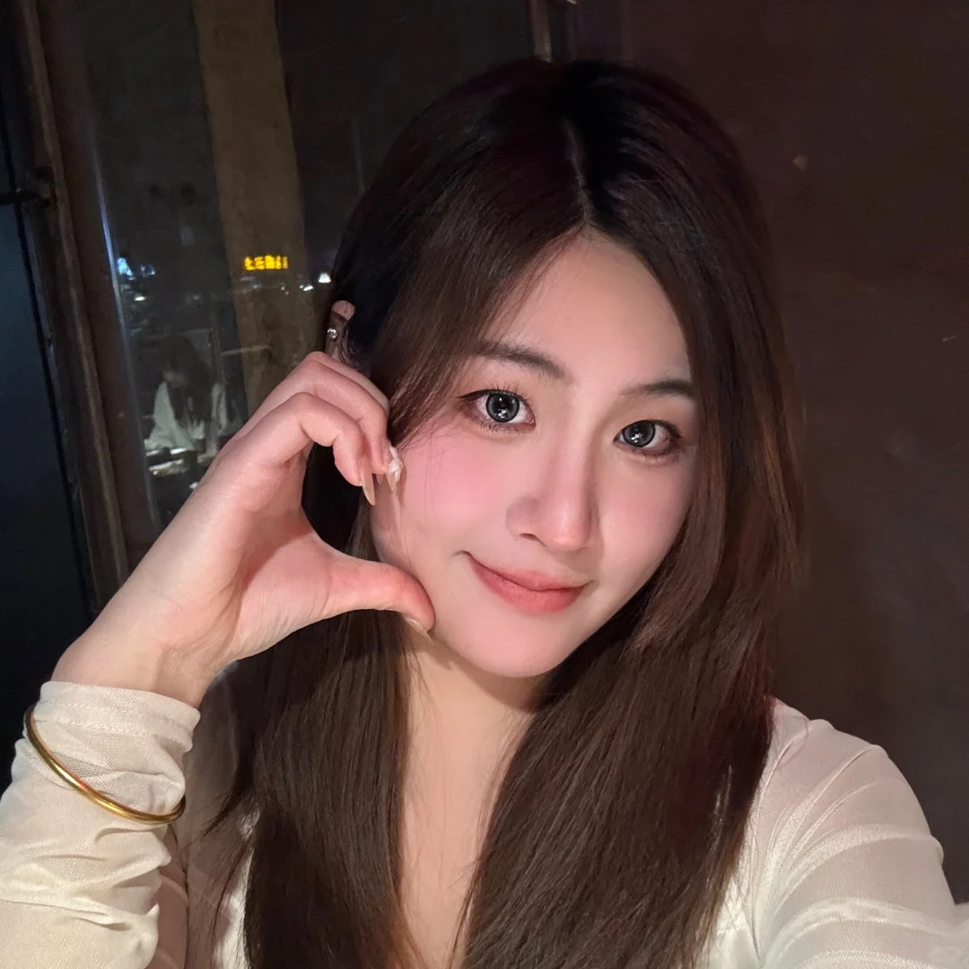 微胖纯欲穿搭！夜色中多了一丝温柔