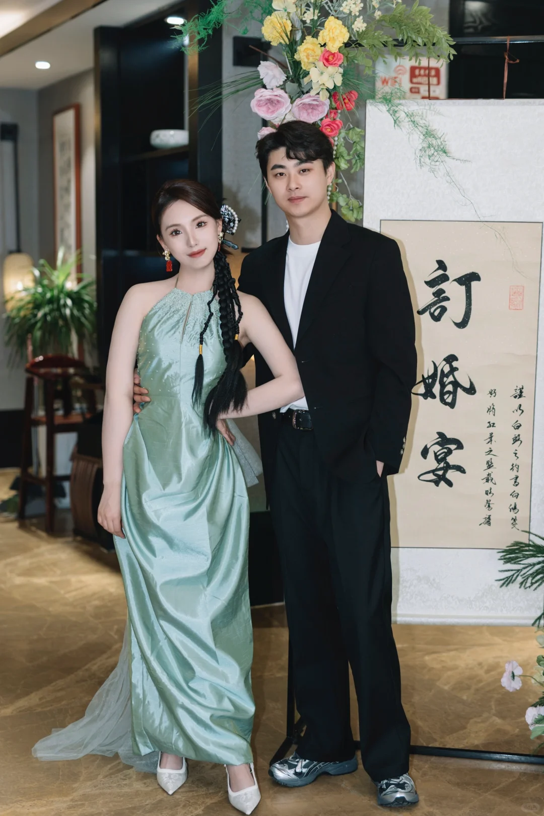 订婚还是要找女摄呀