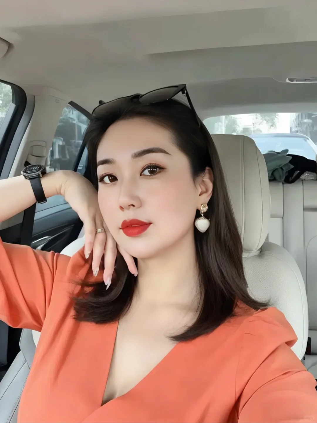听说离异的女人，已经没人追了？
