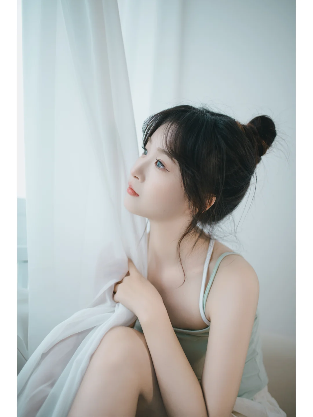 窗前的悠闲时光