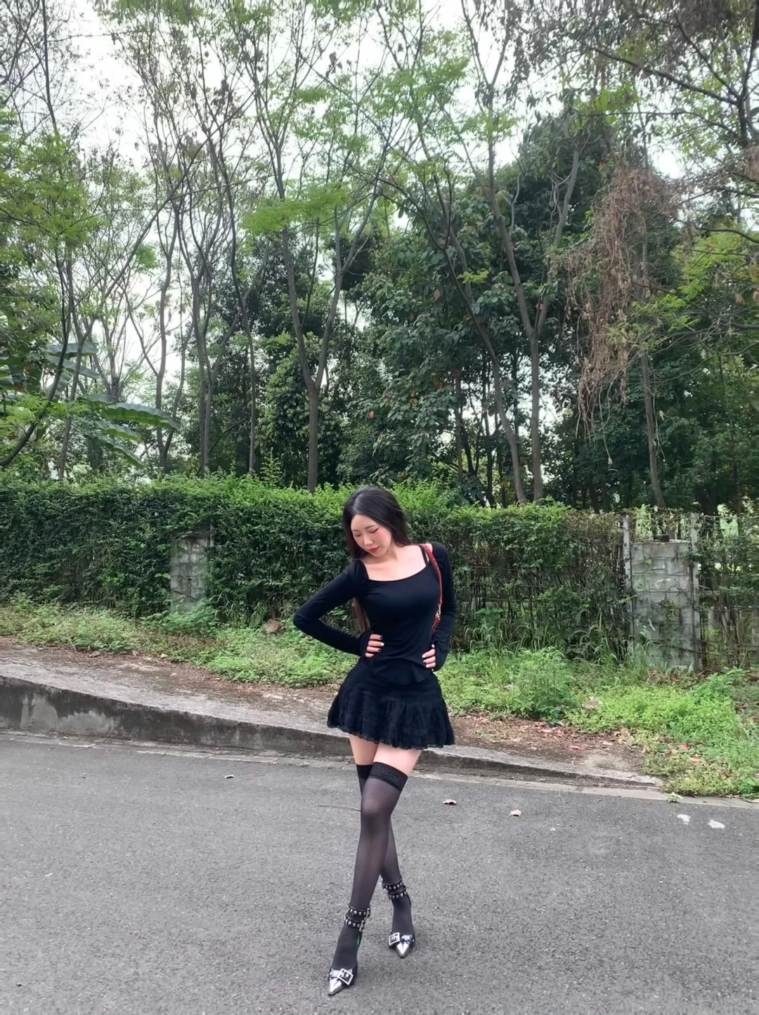 蕾丝 美的很随性