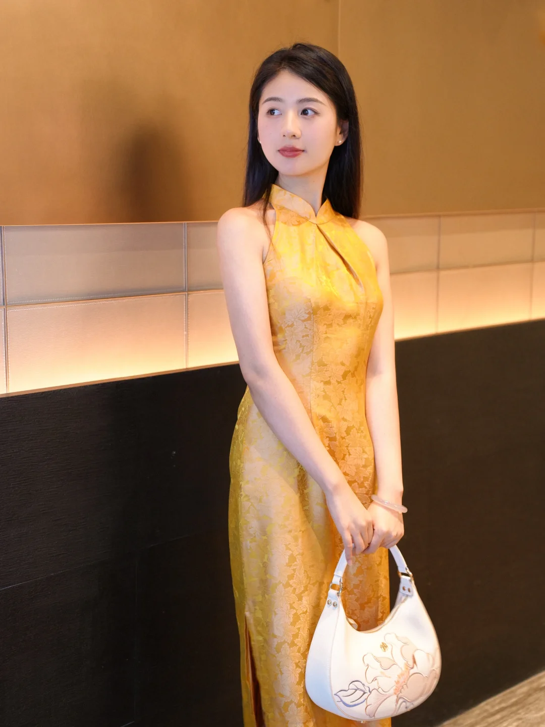方圆脸有种复古的美