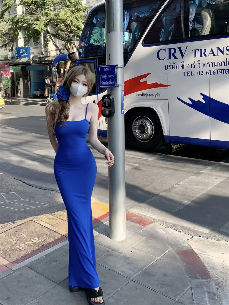 💃夏季必备！宝蓝吊带裙👗