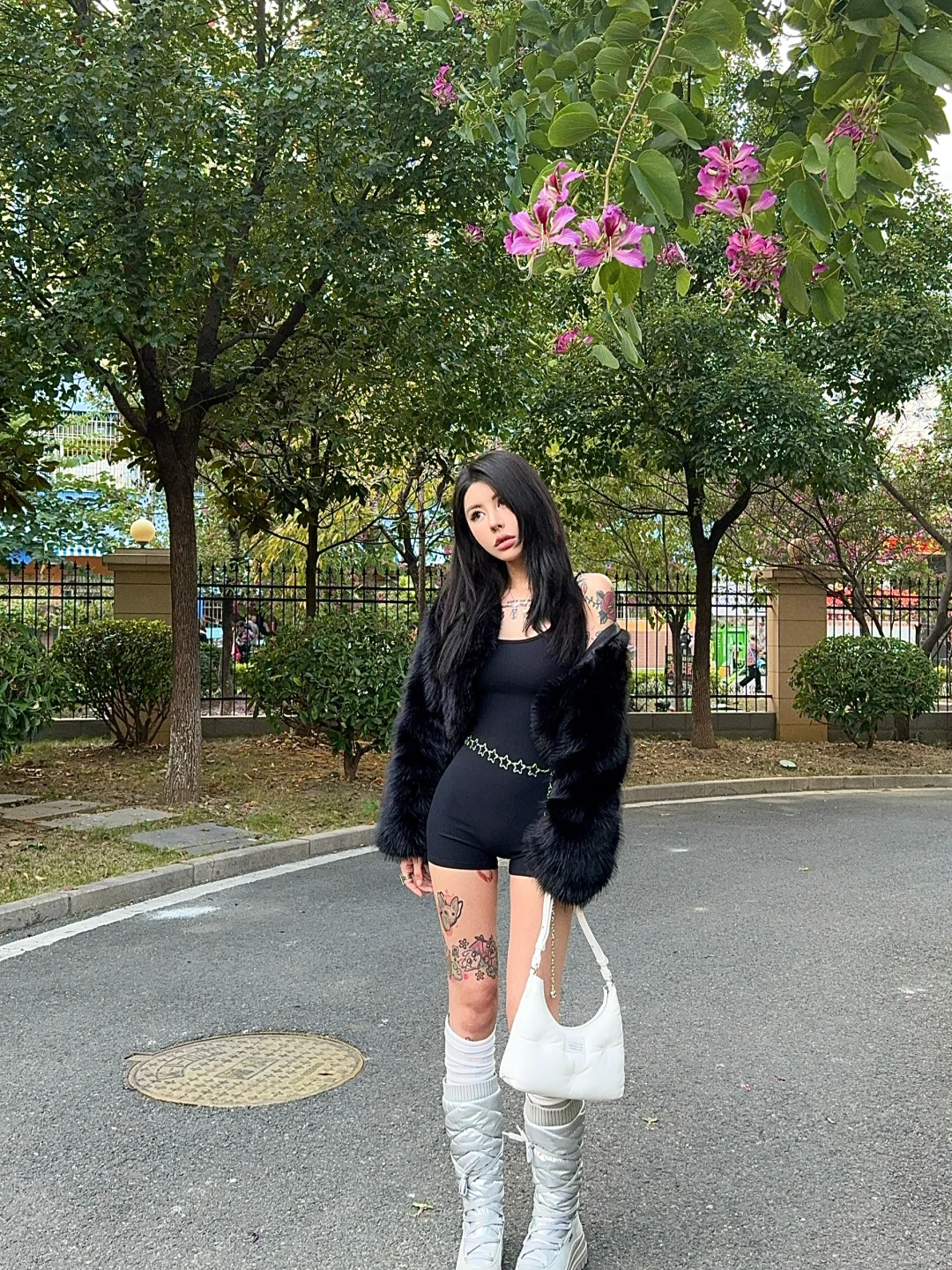 主线任务：攻略人妻