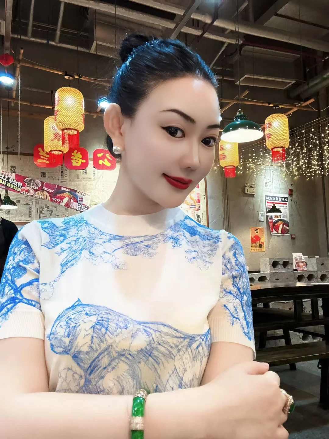 “成熟女性的魅力绽放”