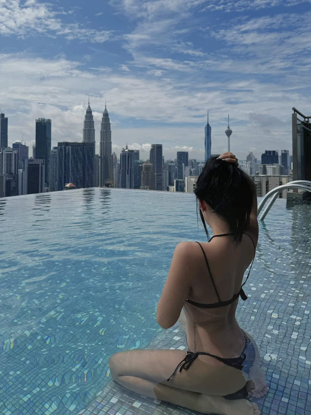 Sunny day in Malaysia🩵