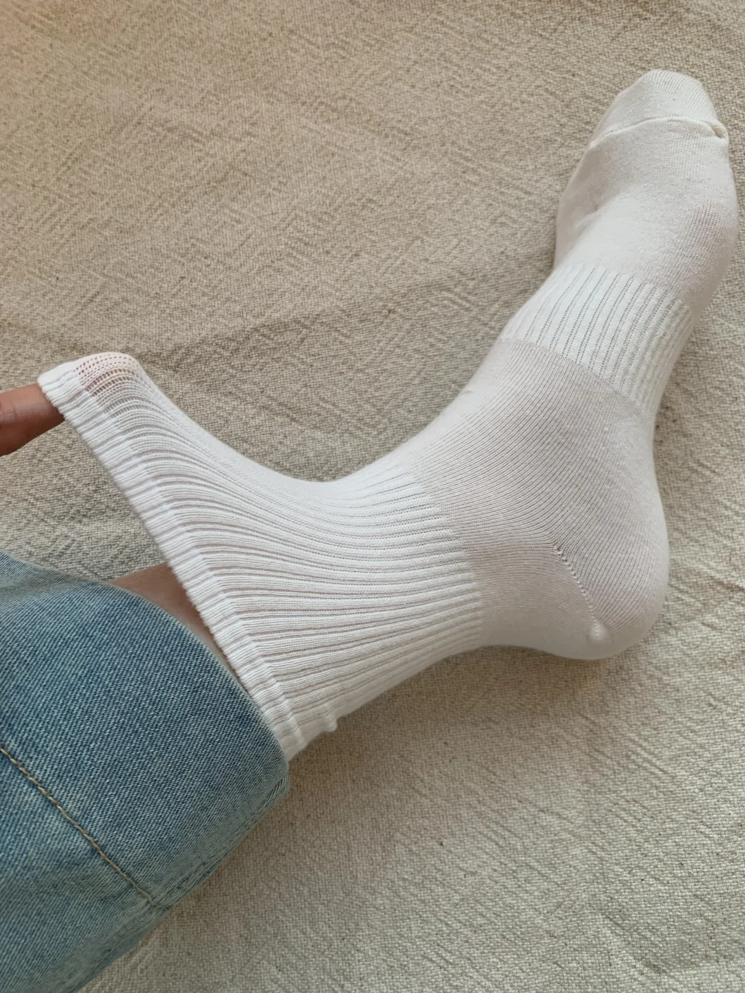 到底是什么人喜欢穿白袜啊