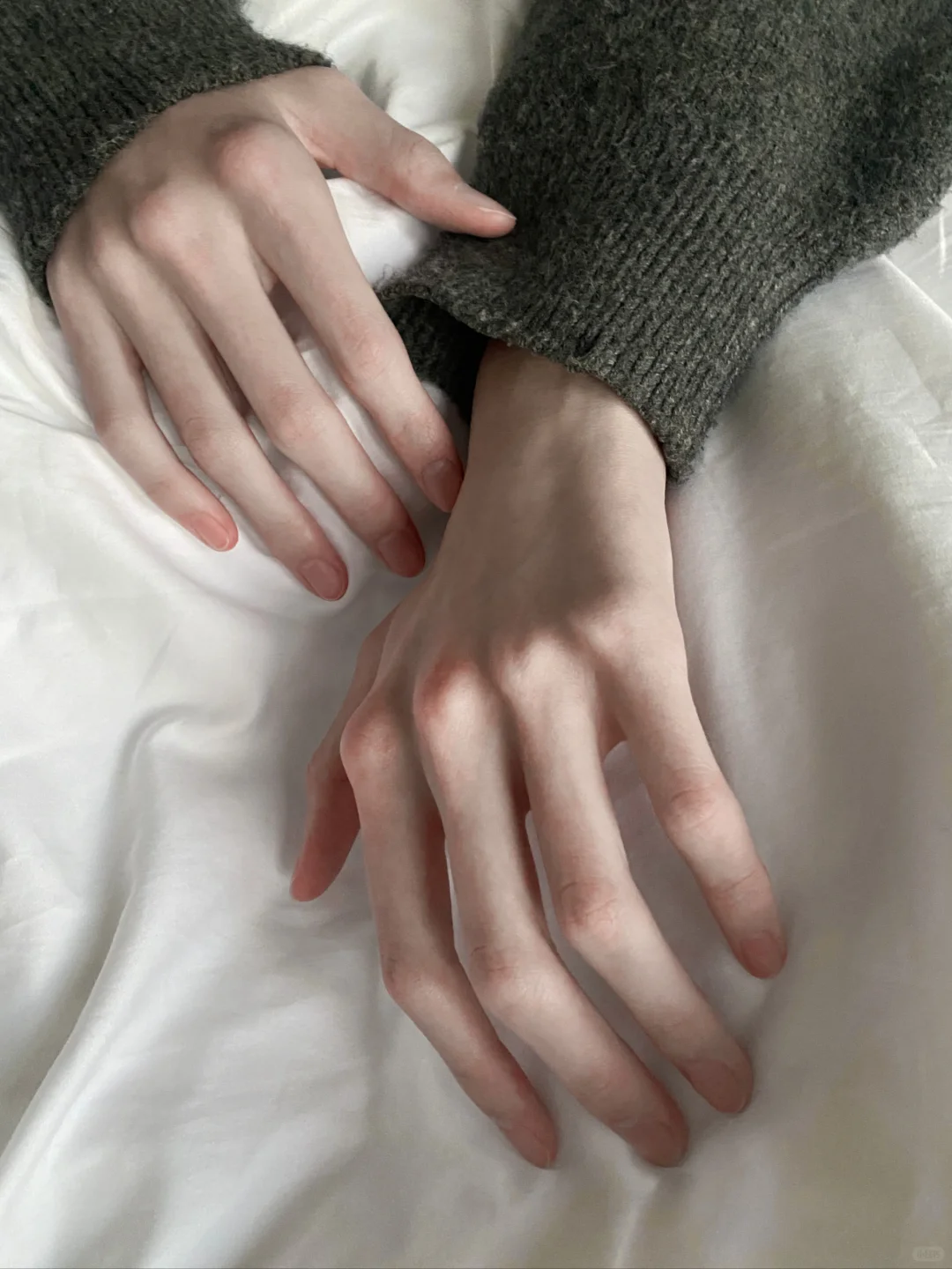 伸出双手