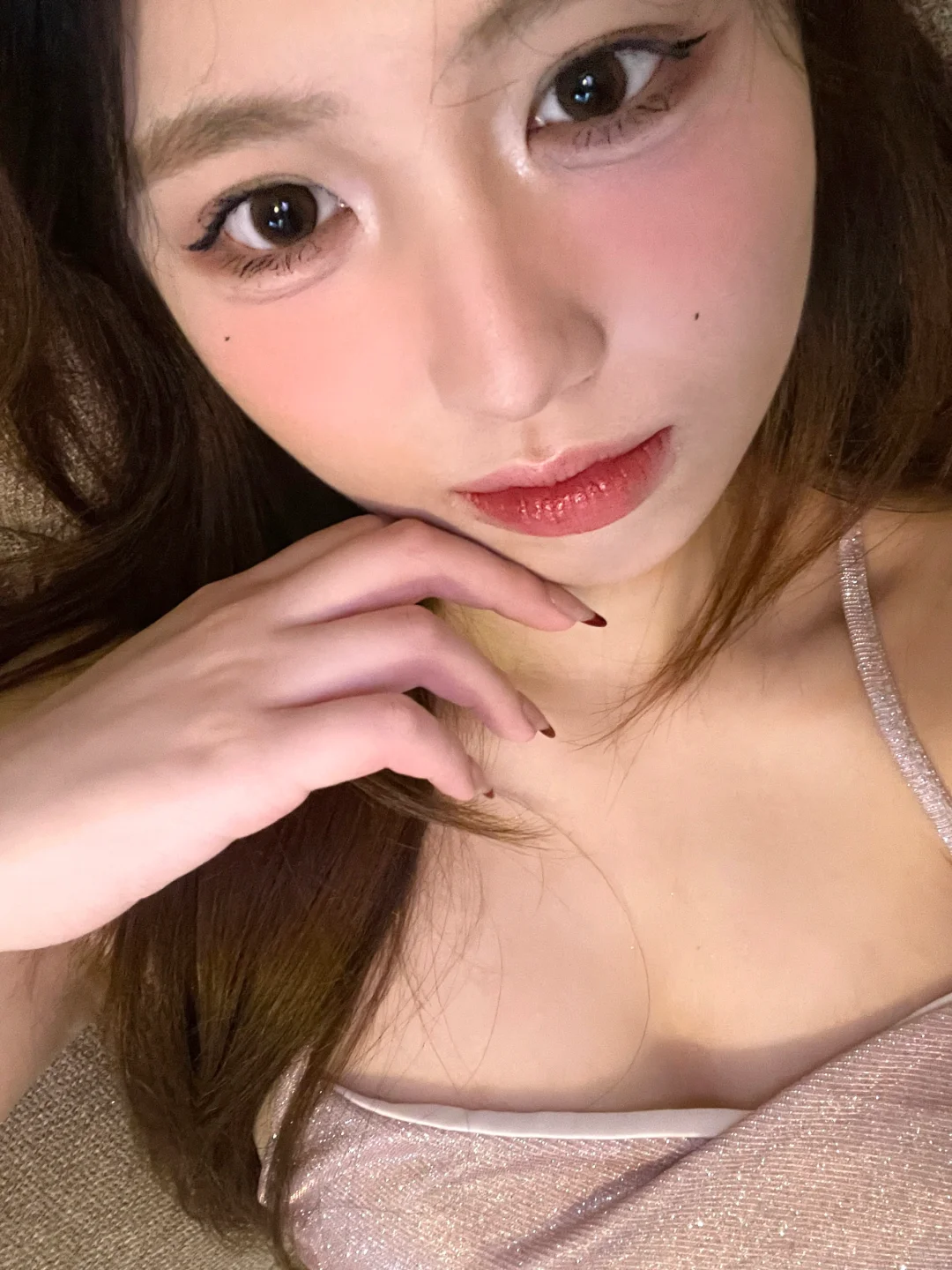 只想抱着你的背脊不想放
