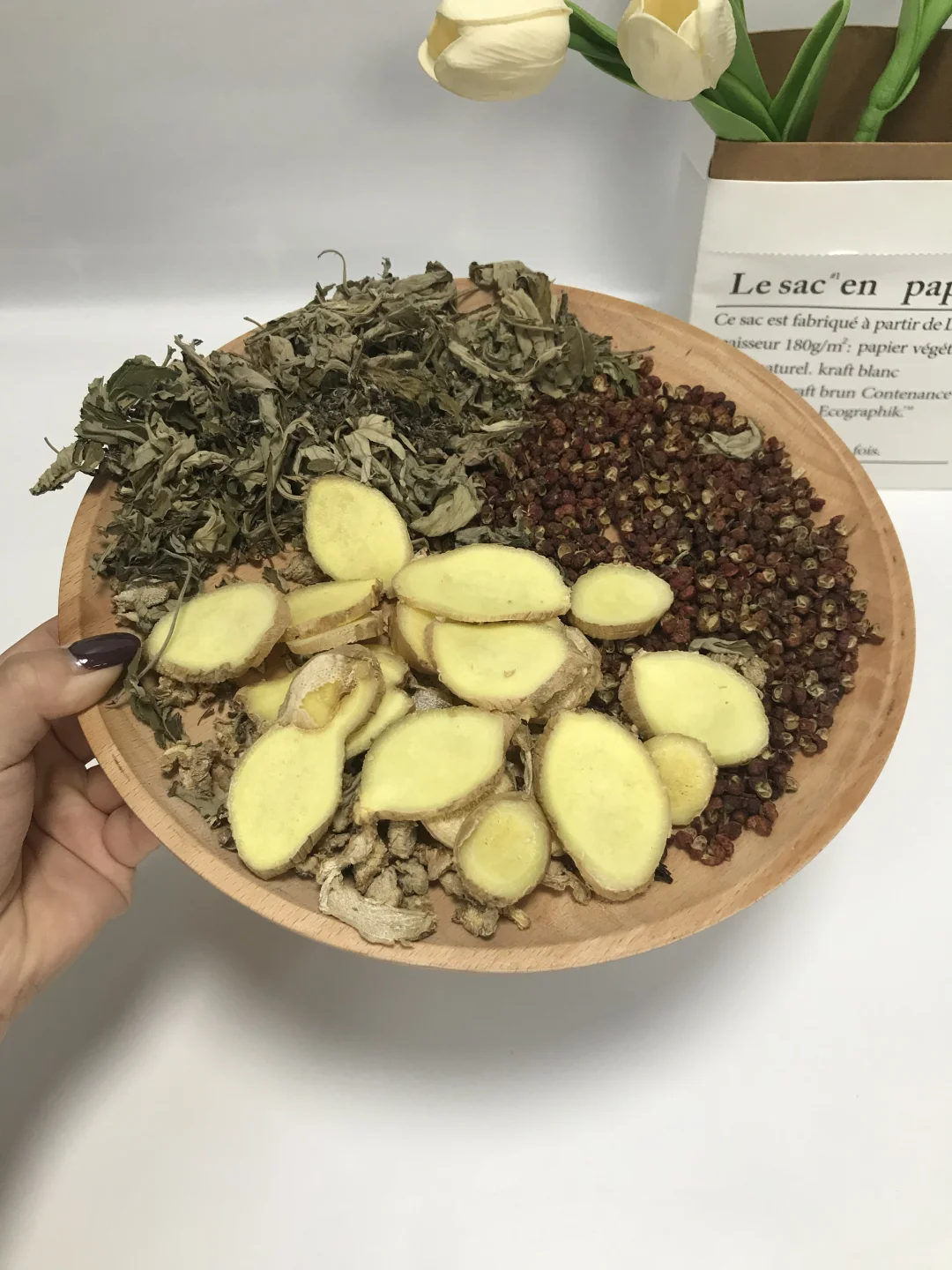 花椒水泡脚对肚子大的姐妹有88.888%作用!