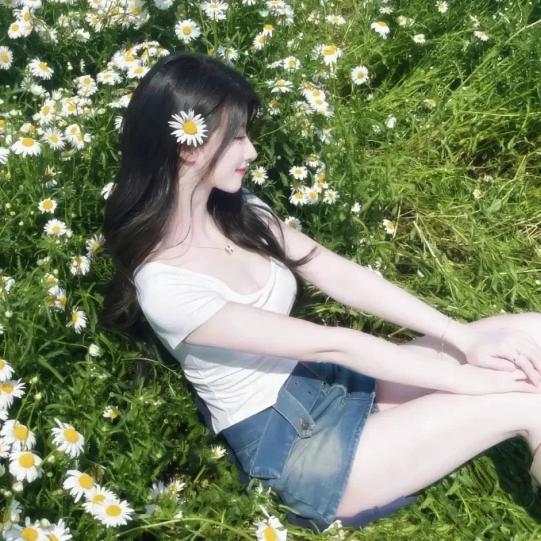 𝑾𝒆𝑪𝒉𝒂𝒕/绿色系明媚女头