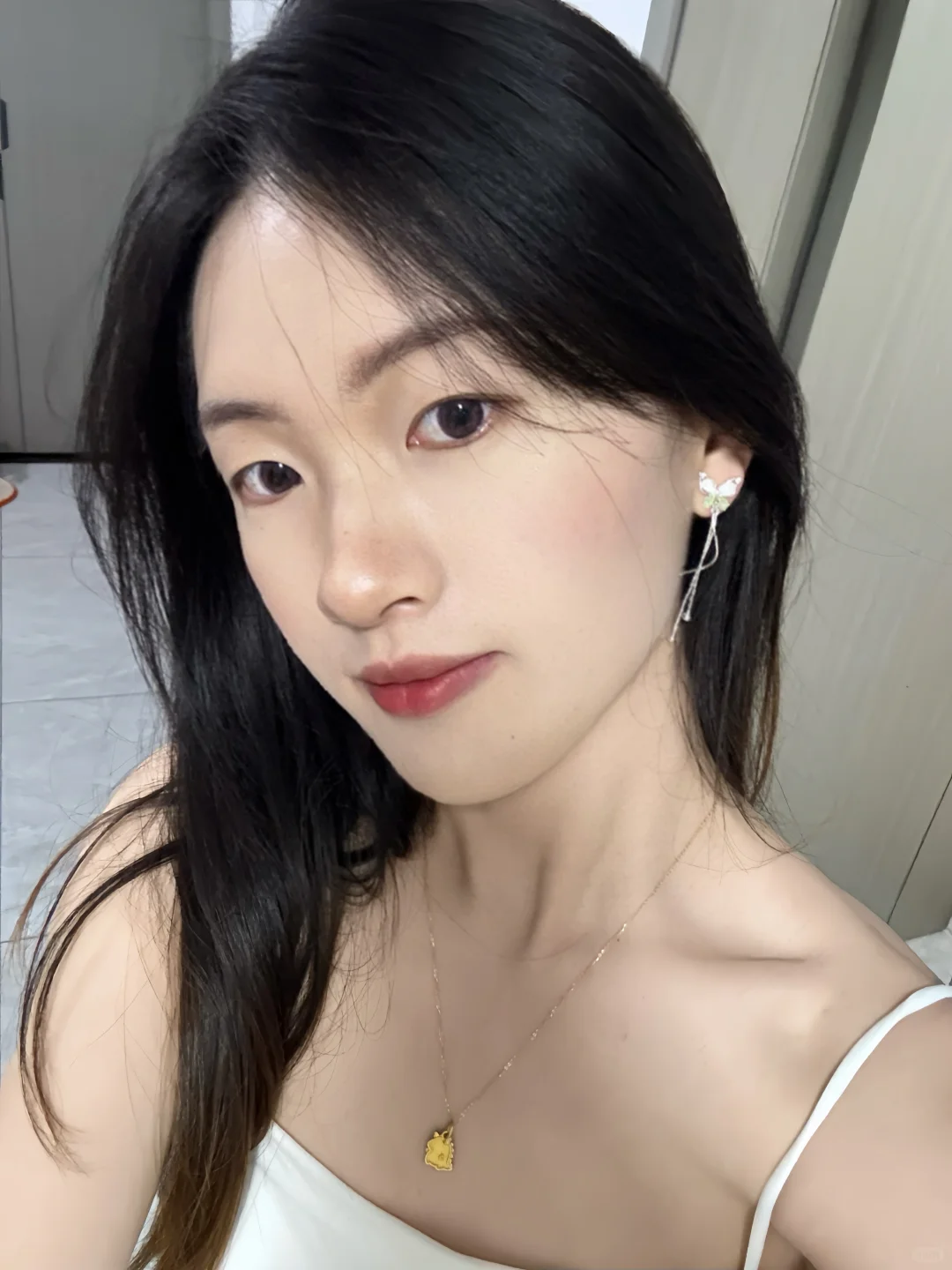 浅浅美丽一下