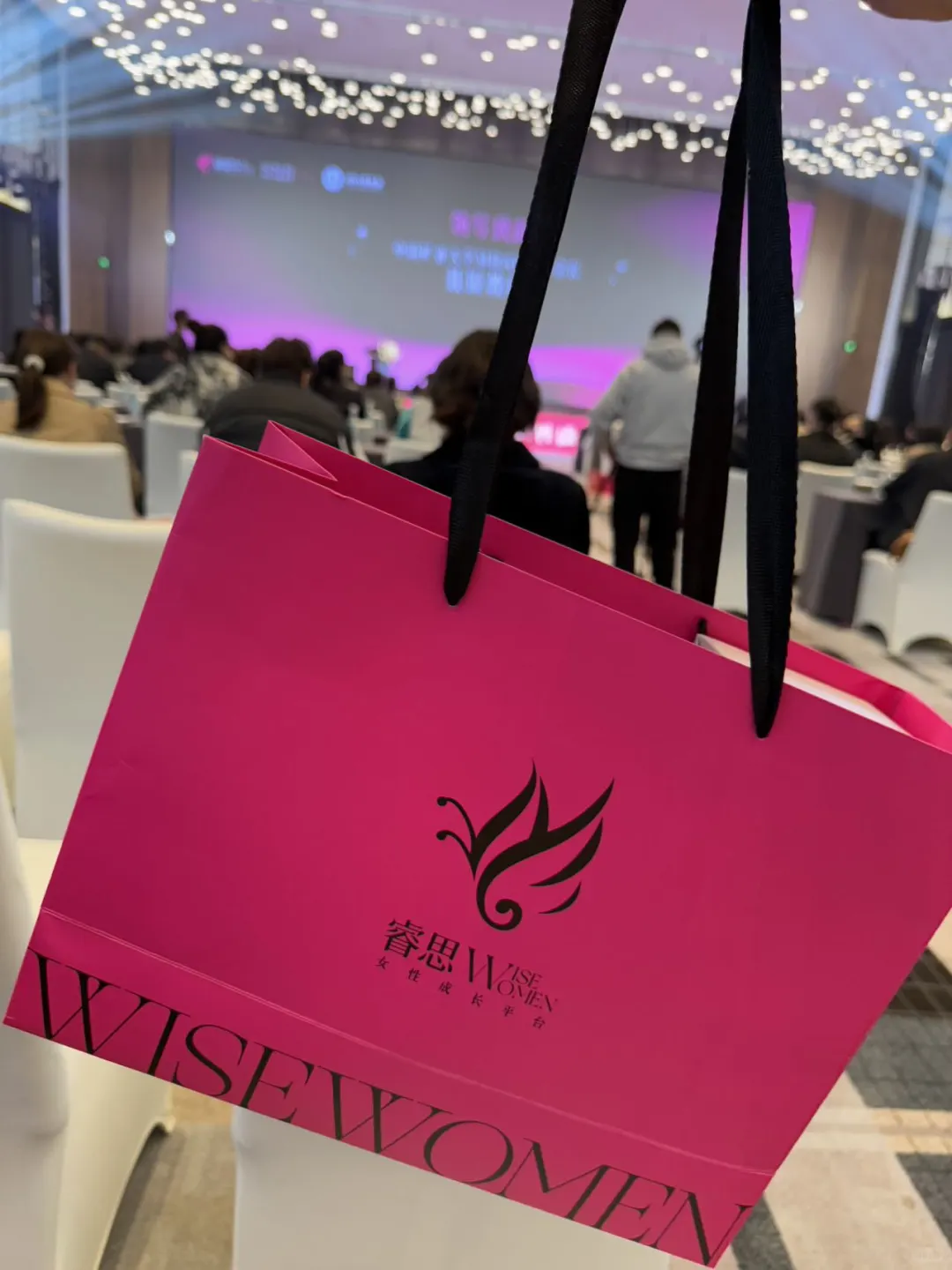 “了不起的女boss们”时尚大秀🧚🏻‍♀️