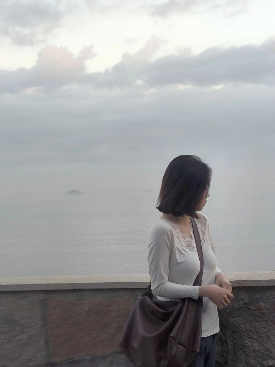 朋友说我穿这件衣服像人妻？？？
