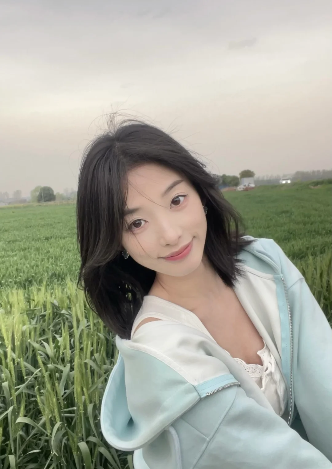 00年清纯女大