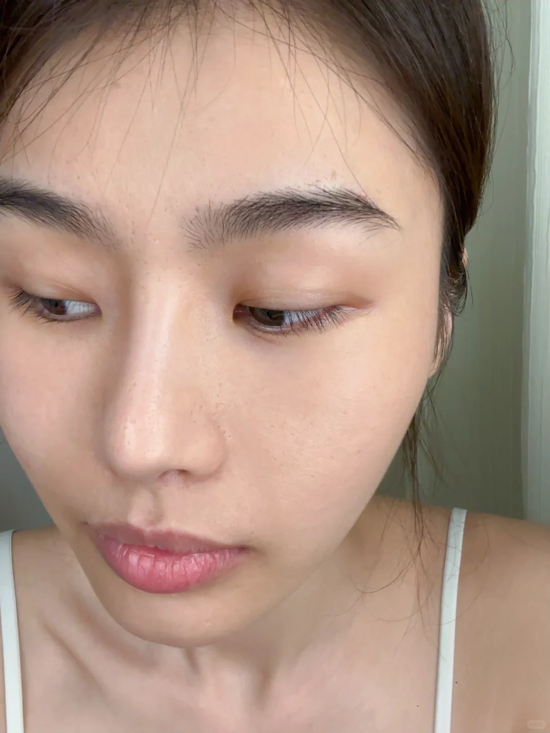 我喜欢我的每一条细纹 黑眼圈 毛孔和绒毛