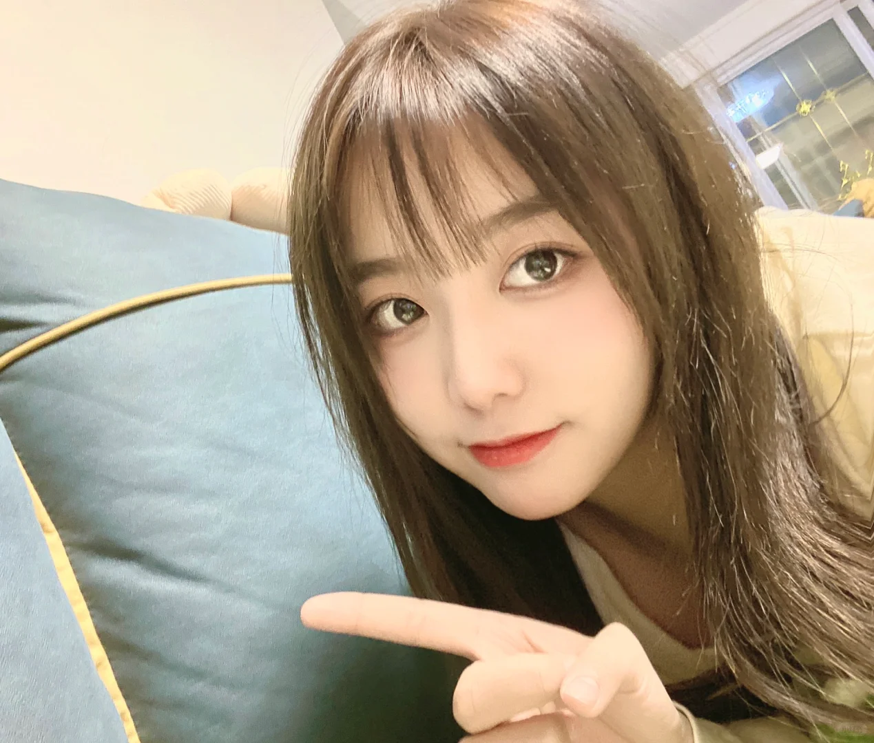 青岛00后女孩