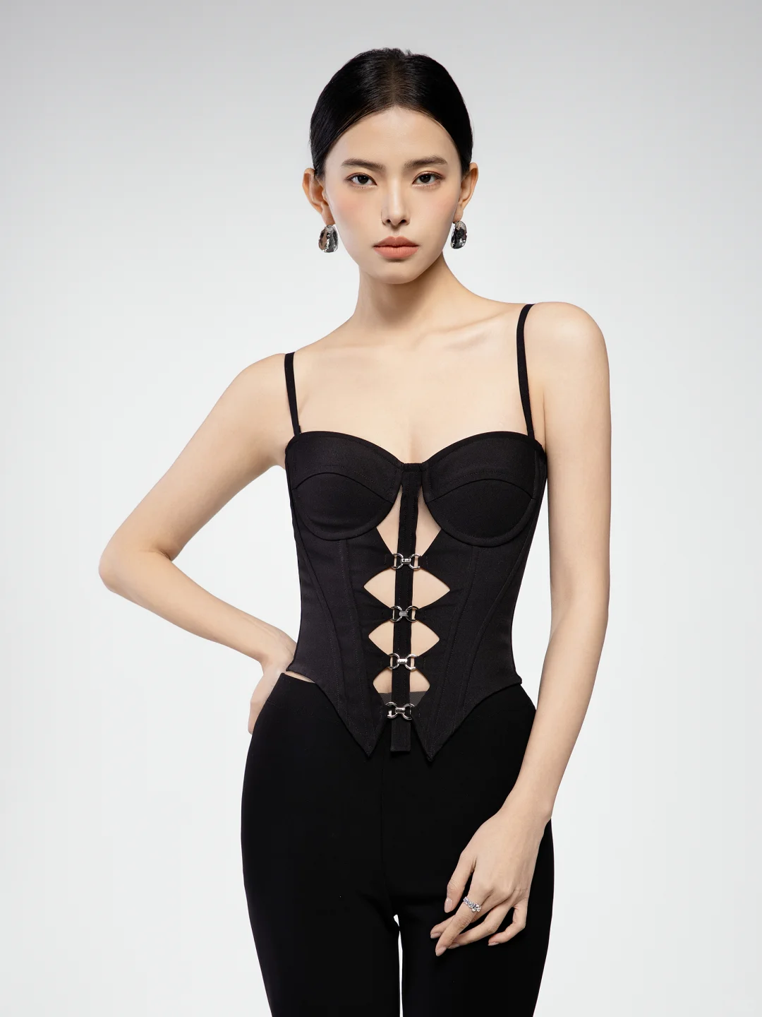 Vendle 胸衣的另一种定义
