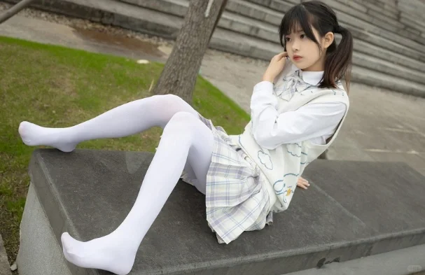 少女白丝