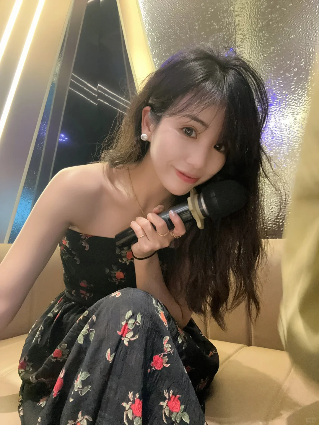 途有好伴，不觉路远。你们是员工也是妹妹。