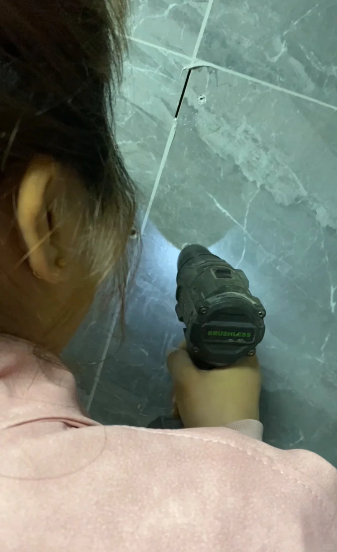 当女性手握电钻——这世界本无性别专属的领域