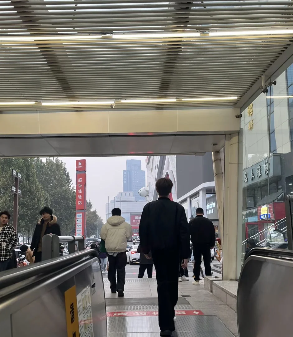 现在的少妇太抢手了 ！！！