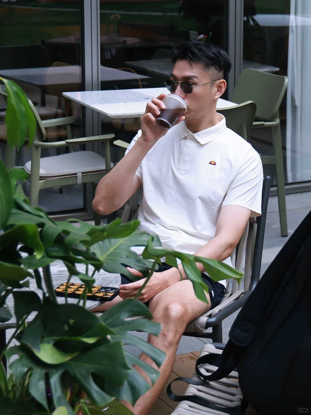 可以5s帮我选件网球战袍吗？
