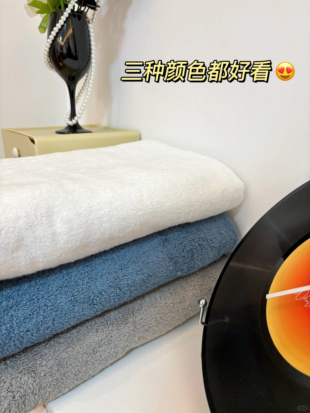没开玩笑，谁家好人这样裹浴巾啊...
