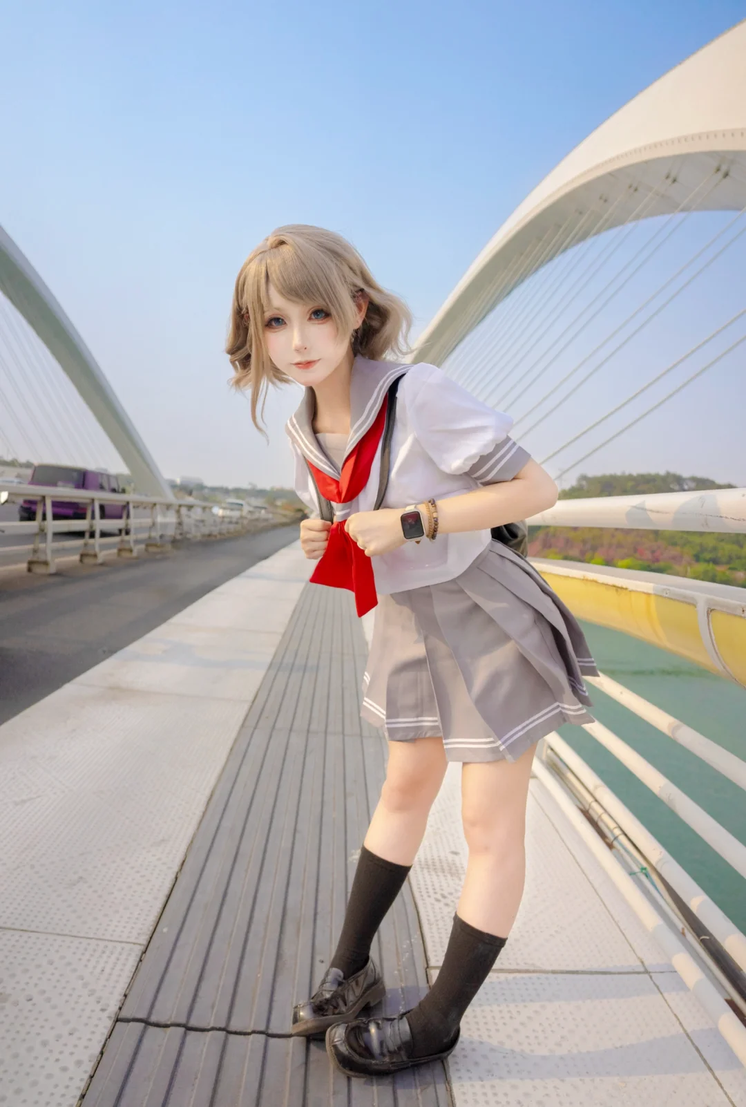 “Yosoro～！”