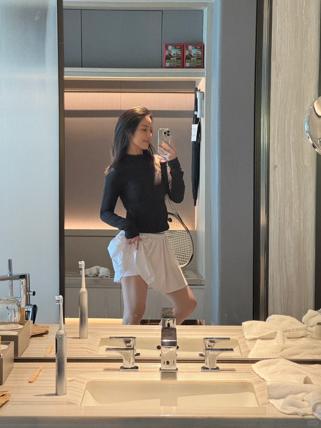 不建议健身女穿短裙
