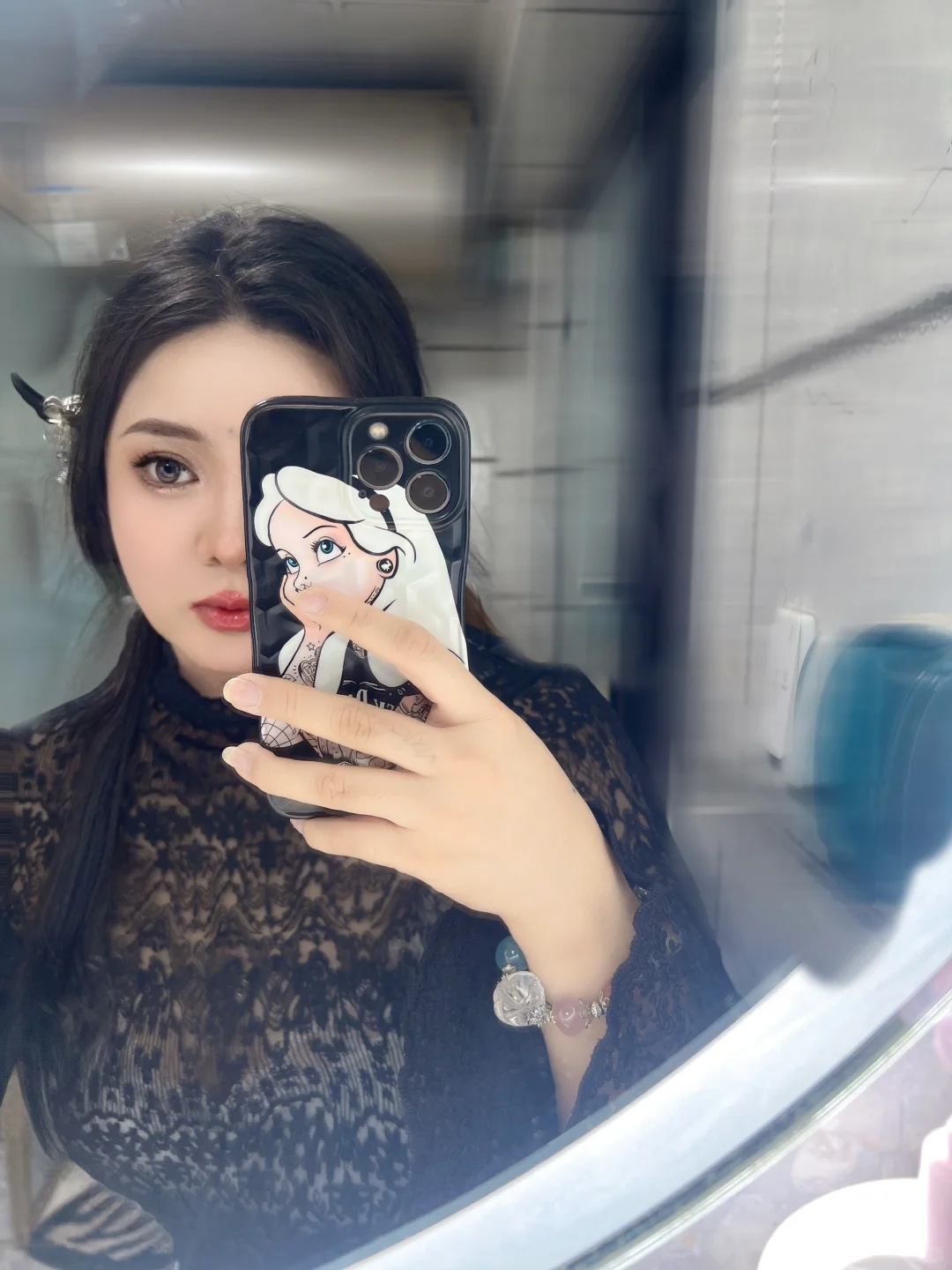 吻不同的唇，喜欢不同的人