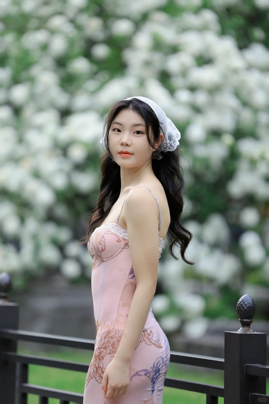 水灵水灵的姑娘.