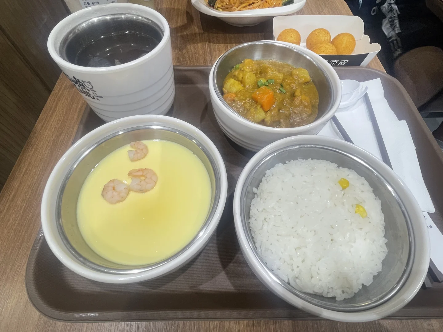 6.19丨时而晴时而阴