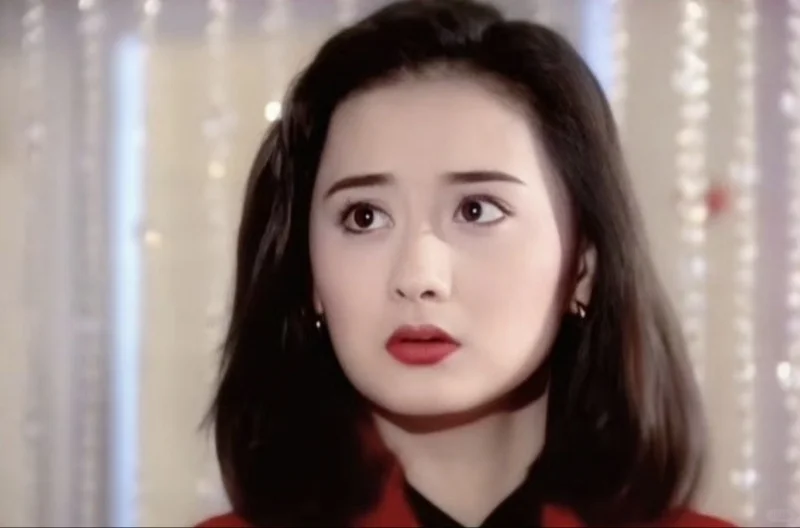 陈德容外在的清纯和性感，内在的美丽和优雅