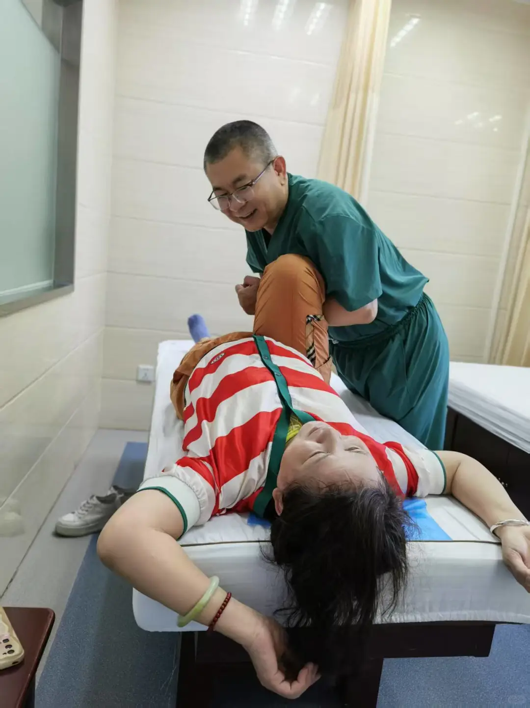 颈椎作妖心慌濒死感，正骨圣手如何降妖除魔