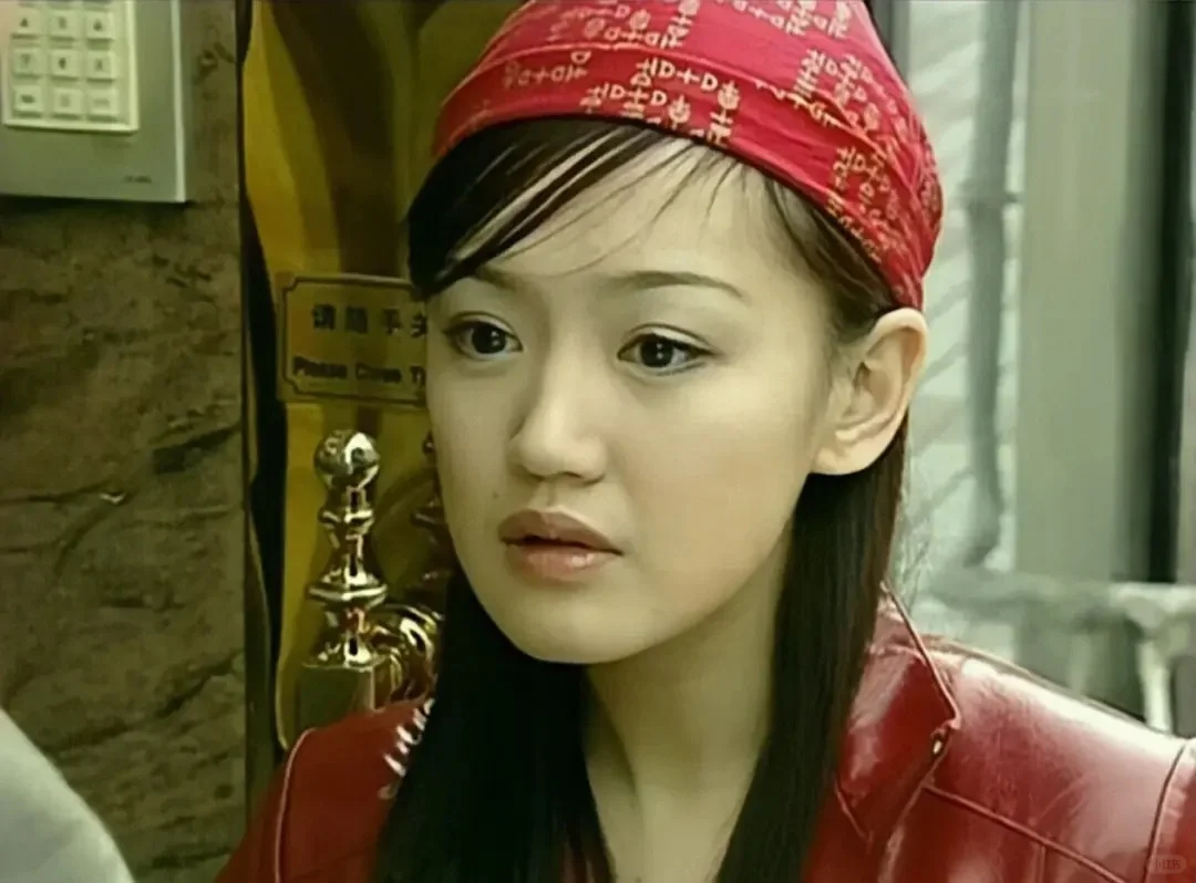 粉红女郎 哈妹真的好千禧辣妹啊
