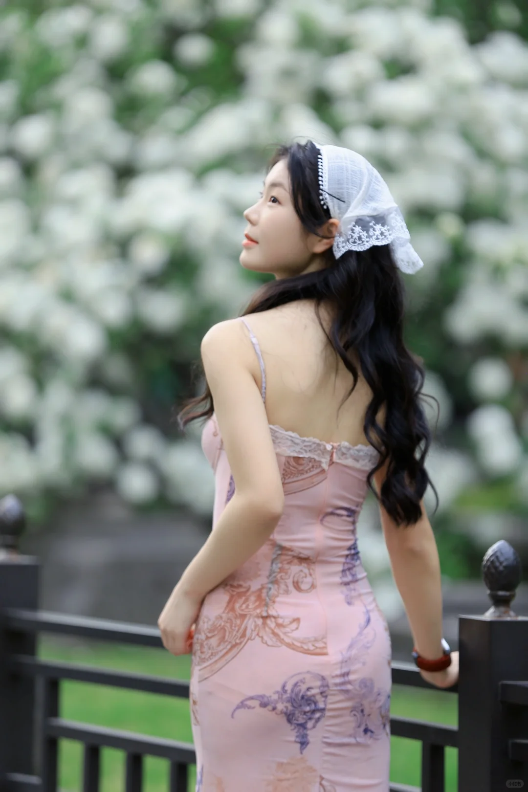 水灵水灵的姑娘.