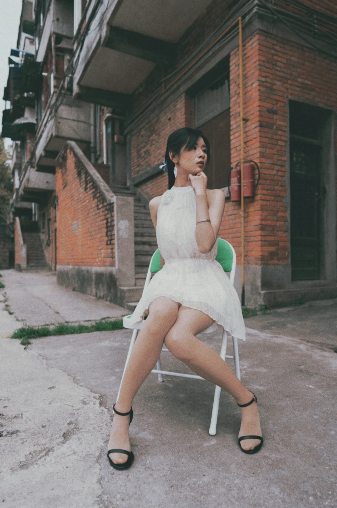 人像摄影｜当我把50mm换成24mm……
