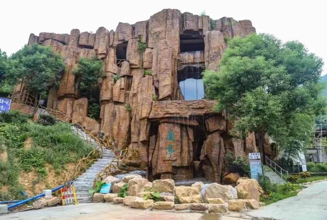 5·19中国旅游日|正确的打开方式，当然是→