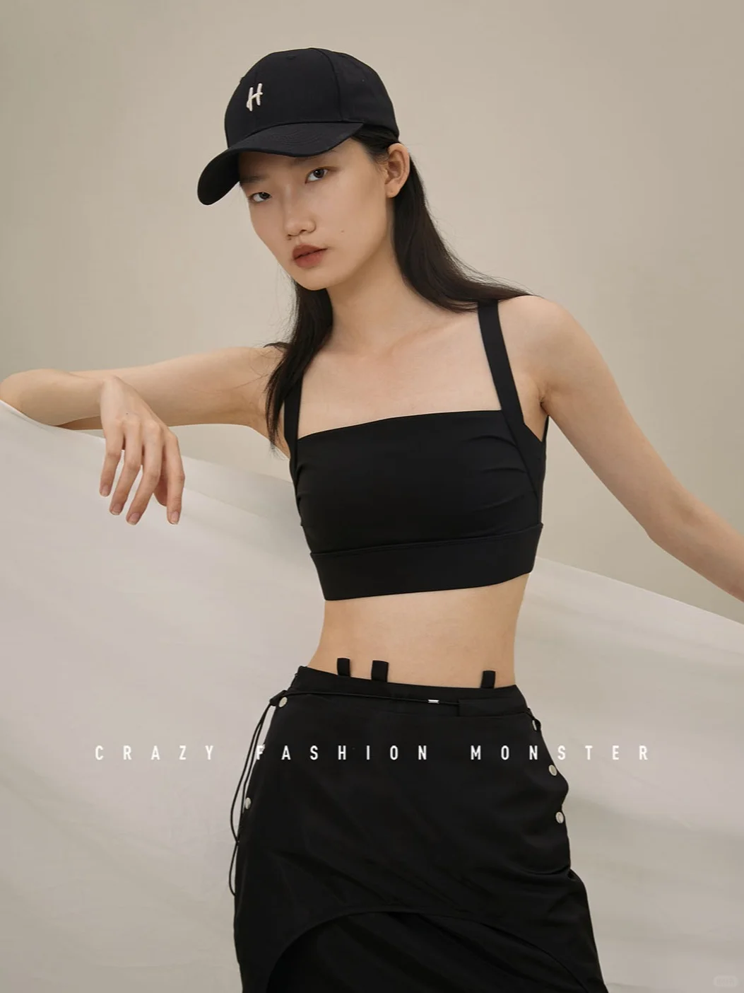 星面孔 | Mieko 最特别的单眼皮亚洲模特