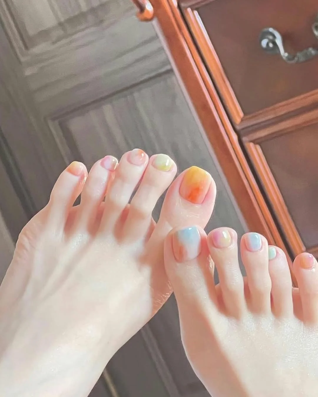 ?逆天美足养成！渐变脚美甲1秒Get✨