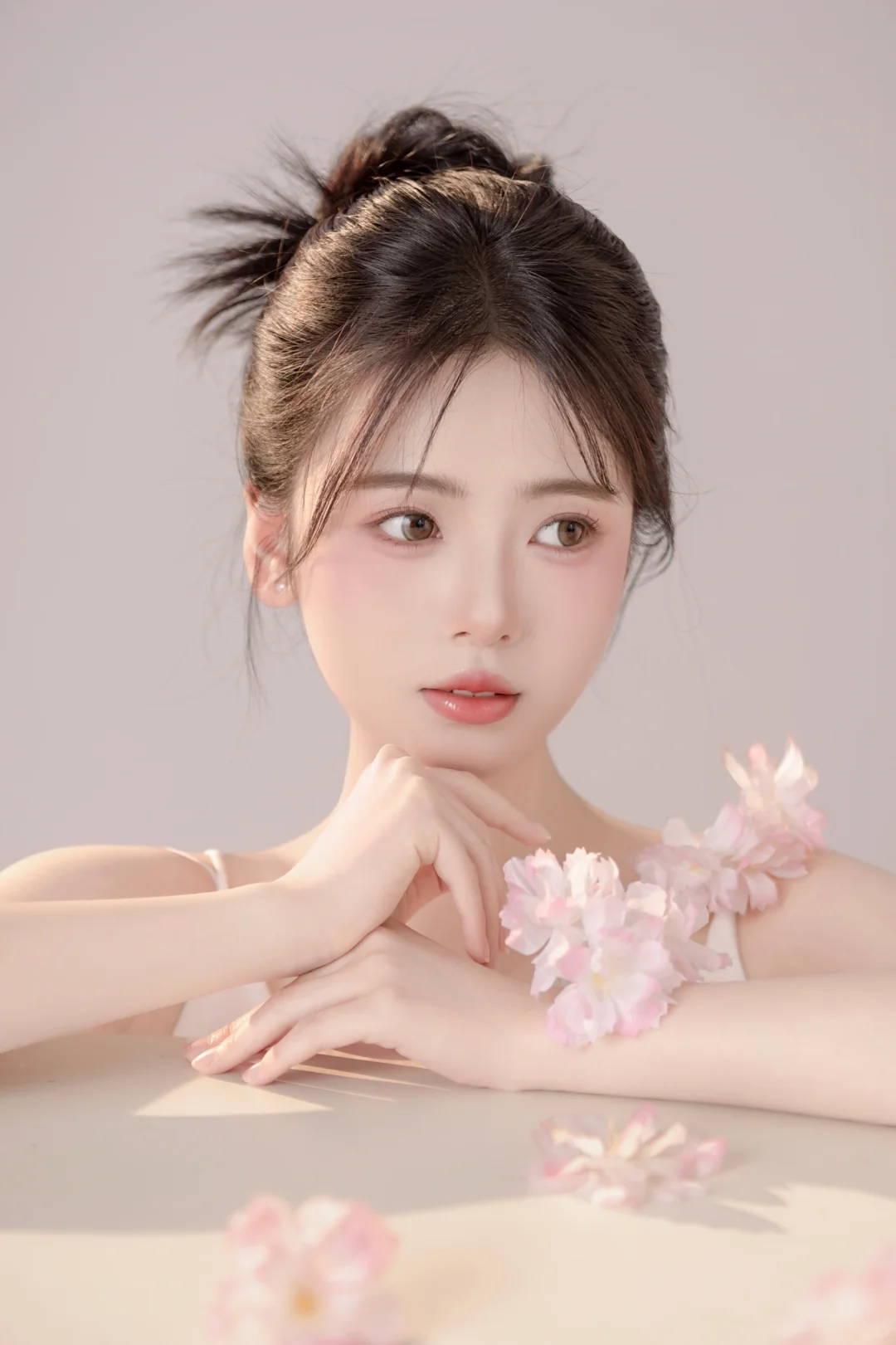 韩系轻氧肖像风～花与纯欲少女