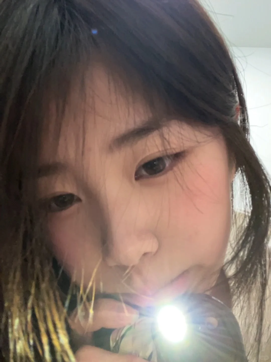 整张脸就眼睛好看